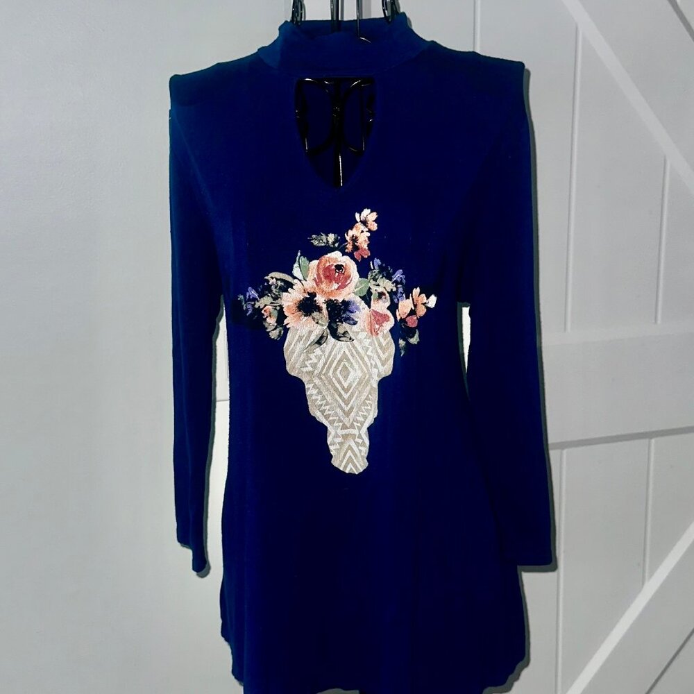 Altar’d state bull‎ floral long sleeved tunic EUC
